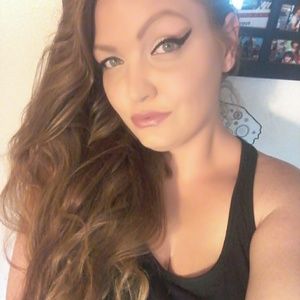 Meet your Posher, Rose